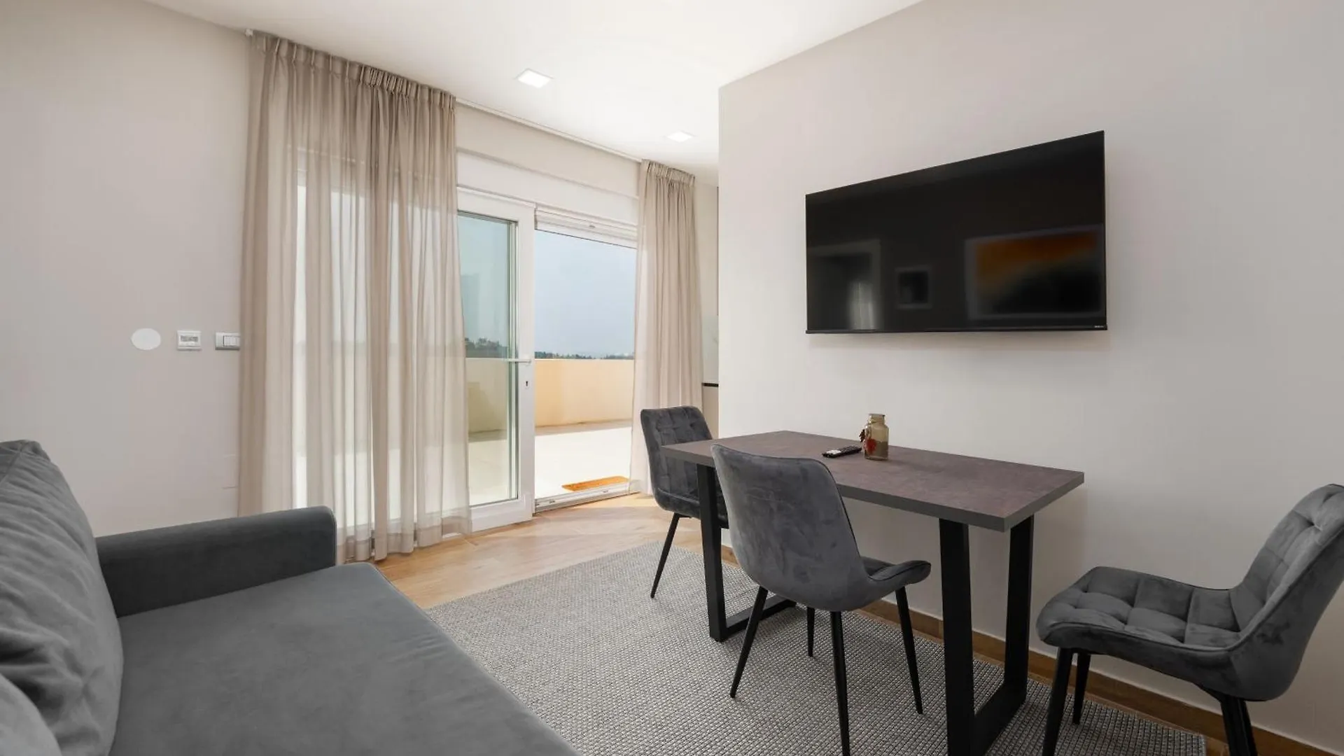 Apartment Larum Apartmens Vrsar