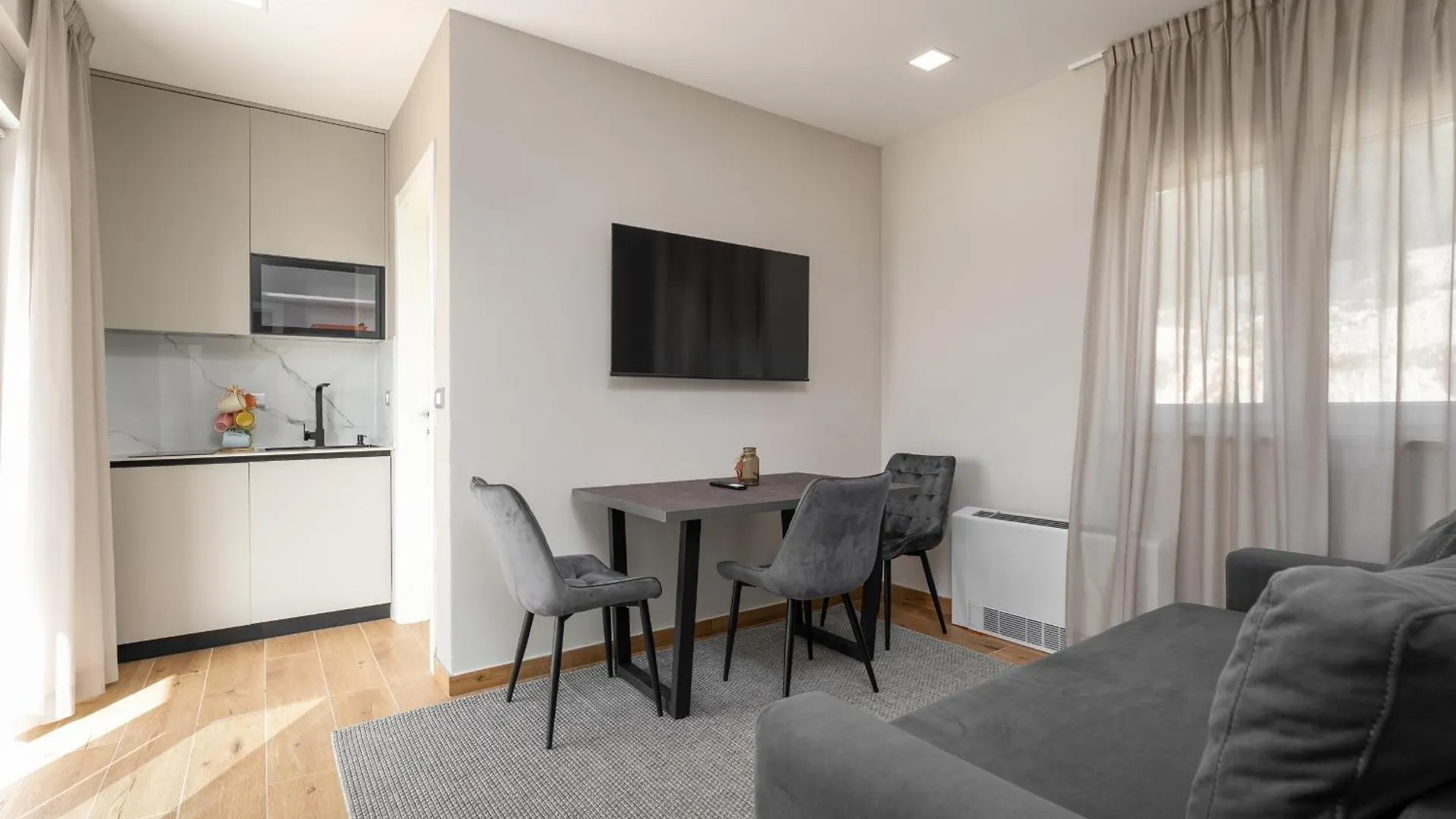 Larum Apartmens Vrsar Croatia