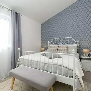 Apartment Dream, Vrsar